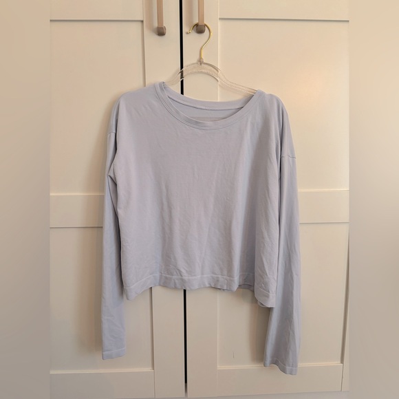 A by Avocado Womens XL Light Blue Long Sleeve Top Cropped Seamless Soft Workout - Picture 1 of 5